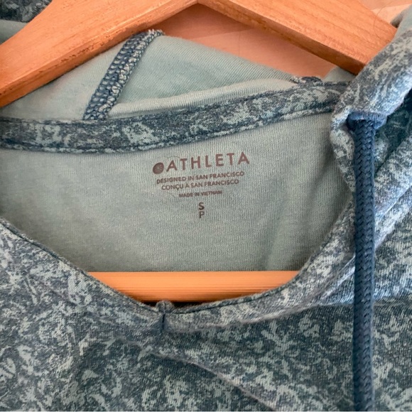 Athleta Pull Over Sweatshirt - Green with White pattern - Size Small - Picture 3 of 3